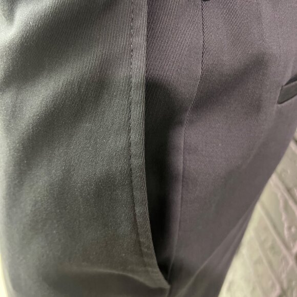 Haggar Clothing Classic Fit Premium Non Iron Men Pant Size 36 x30 - Picture 4 of 7